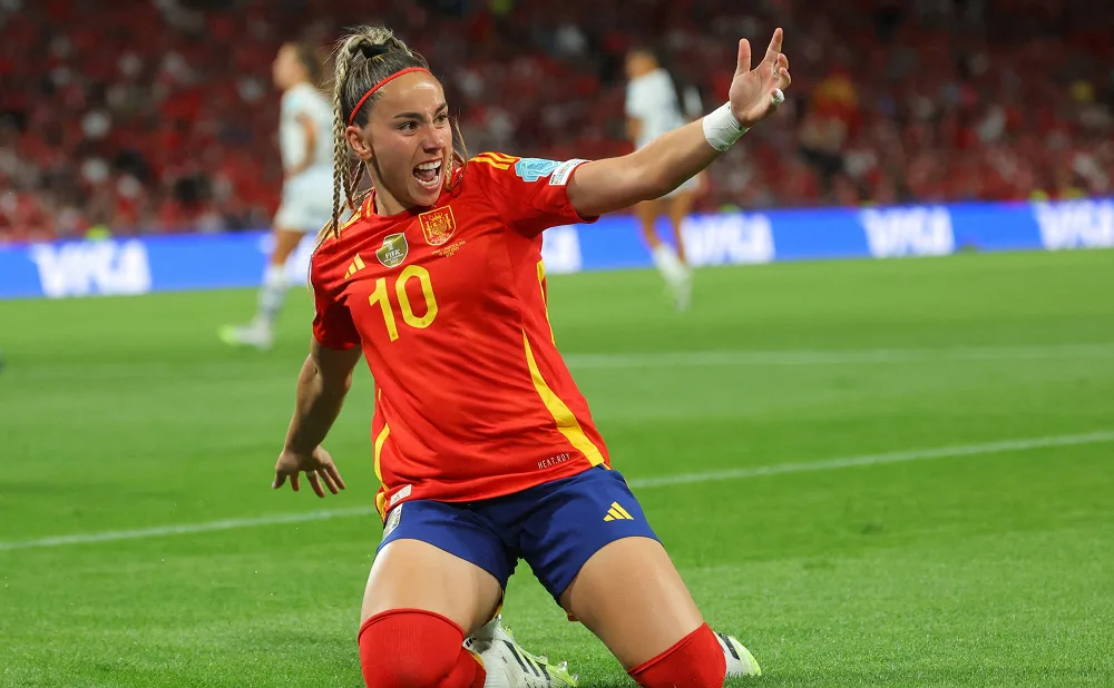 إسبانيا تطيح بسويسرا وتتأهل لنصف نهائي يورو السيدات
