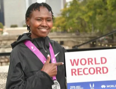 إيقاف مؤقت للعداءة الكينية روث شيبنغيتيش بسبب المنشطات