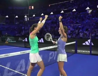 الثنائي الإسباني مارتا وتامارا إلى نهائي ملقا بادل