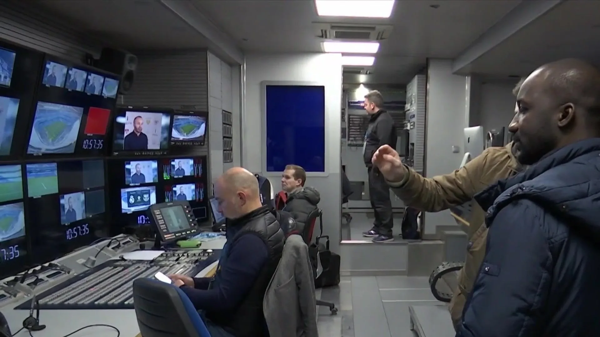 الرابطة الفرنسية لكرة القدم تعلن عن حل لمشكلة البث!