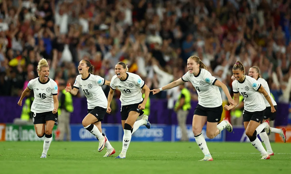 السيدات: ألمانيا تتجاوز فرنسا وتتأهل لنصف نهائي اليورو