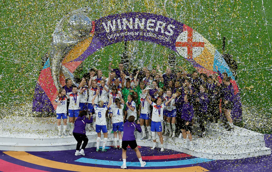 المنتخب الإنجليزي يتوج بأمم أوروبا للسيدات بفوزه على إسبانيا