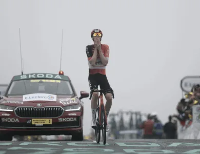 الهولندي أرينسمان يتصدر المرحلة 14 في طواف فرنسا