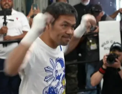 باكياو يواجه باريوس بعد عودته من الاعتزال