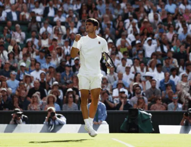 بطولة ويمبلدون: ألكاراز يتغلب بسهولة على تارفت