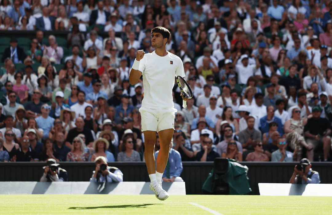 بطولة ويمبلدون: ألكاراز يتغلب بسهولة على تارفت