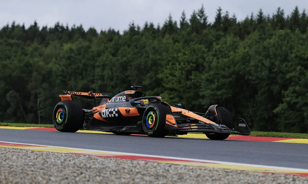 بياستري يحصد لقب جائزة بلجيكا الكبرى للفورمولا 1.