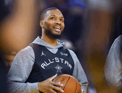 داميان ليلارد يعود لتريل بلايزرز بعقد جديد