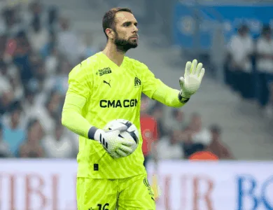 ريال بيتيس يستعيد باو لوبيث بعقد حتى 2028