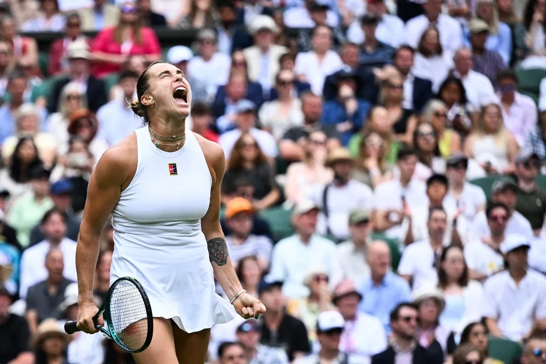 سابالينكا تصل إلى الدور الثالث في بطولة ويمبلدون بعد تخطي بوزكوفا بصعوبة