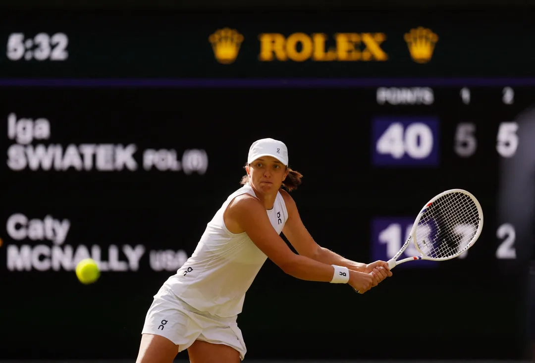 شفيونتيك تتغلب على كاتي ماكنالي وتصل إلى الدور الثالث من بطولة ويمبلدونتأهلت البولندية إيغا شفيونتيك إلى الدور الثالث من بطولة ويمبلدون، إحدى البطولات الأربع الكبرى في التنس، بعد انتصارها اليوم الخميس على الأميركية كاتي ماكنالي.