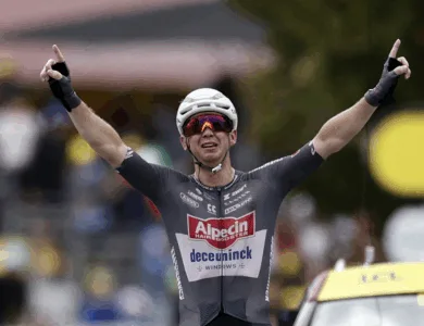 غروفز يفوز بالمرحلة 20 وبوغاتشار يقترب من اللقب