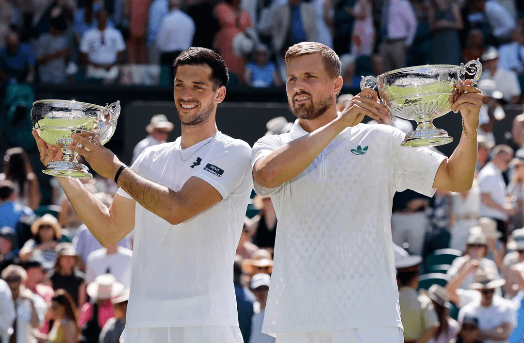 غلاسبول وكاش يتوجان بلقب الزوجي في ويمبلدون