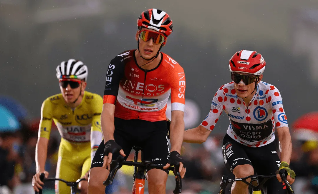 فوز الهولندي أرينسمان بالمرحلة 19 من طواف فرنسا