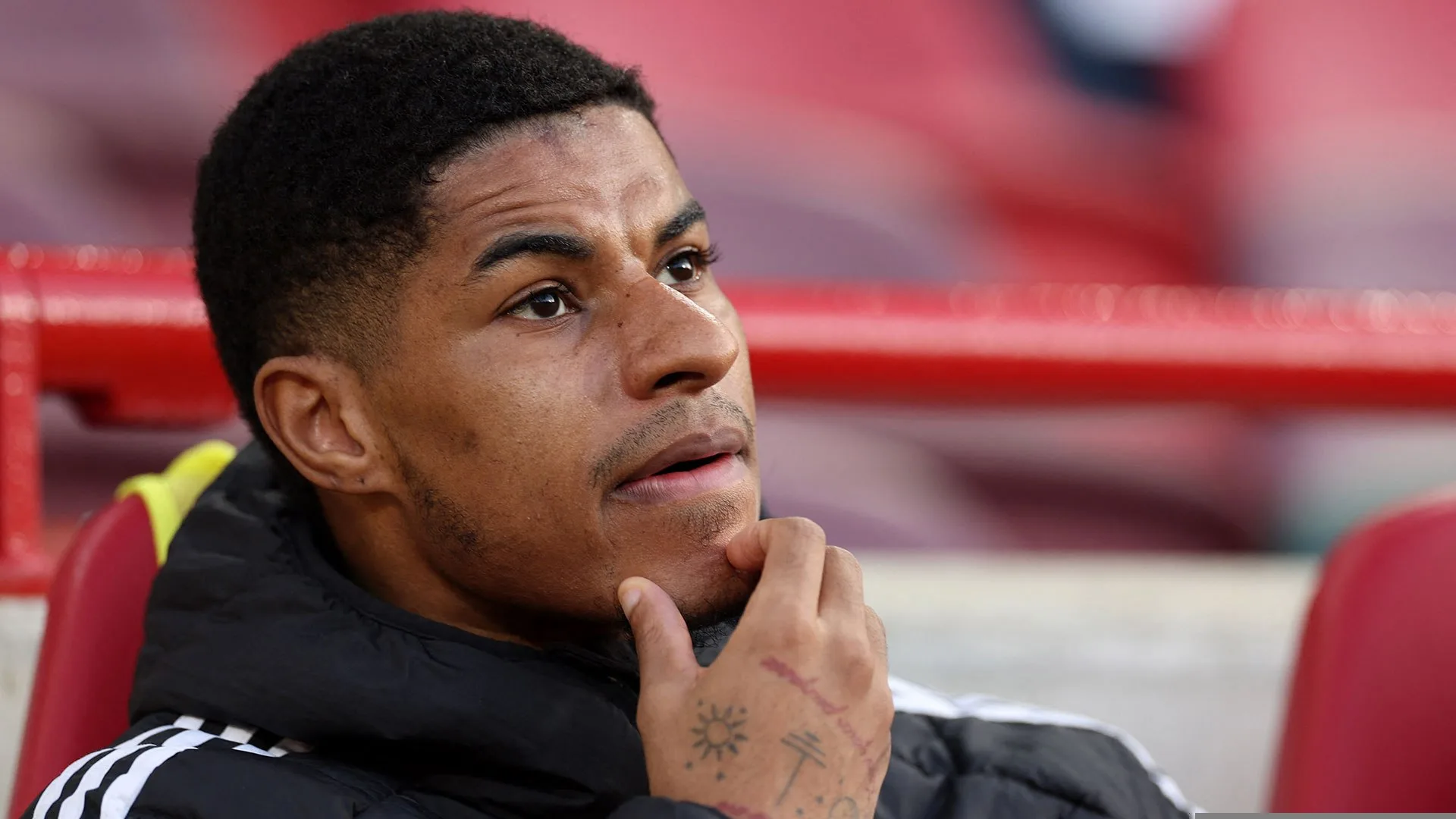 قرار راشفورد يثير انقسامًا بين جماهير مانشستر يونايتد!