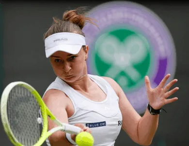 كريتشيكوفا، بطلة ويمبلدون، تودع البطولة بخسارة أمام نافارو