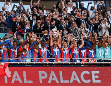 كريستال بالاس يطعن في قرار استبعاده من الدوري الأوروبي