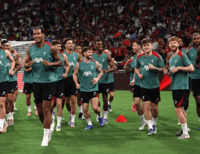 ليفربول يعزّز صفوفه في هونغ كونغ بملعب جديد