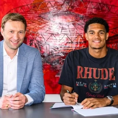 ليفركوزن يعزز دفاعه بضم كوانساه لتعويض رحيل تاه.