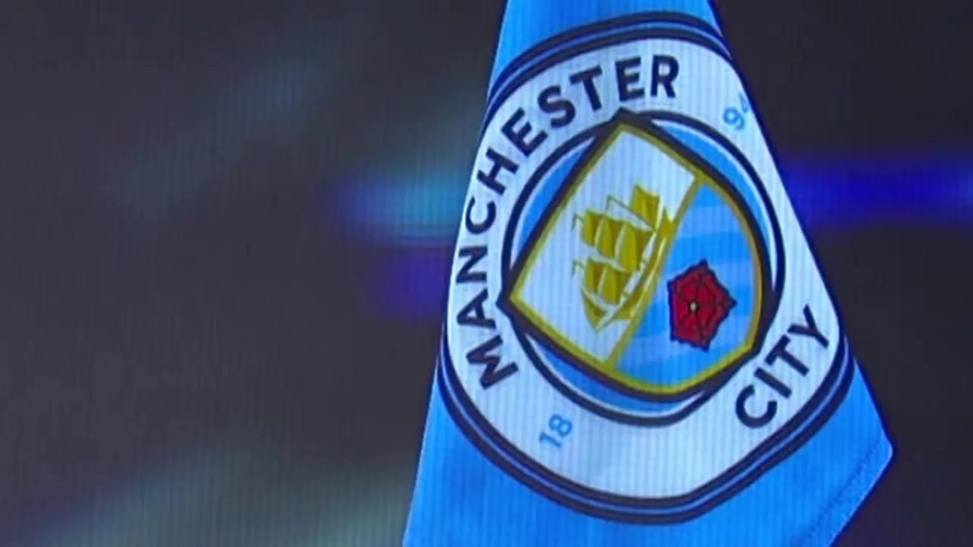 مانشستر سيتي يجدد عقده مع بوما لفترة طويلة