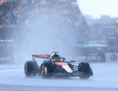 نوريس يتوج بجائزة بريطانيا وهالكينبيرغ يحقق إنجازاً تاريخياً