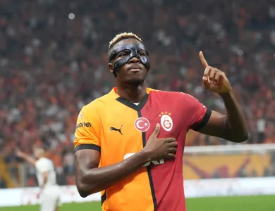 هل اقترب أوسيمين من الانتقال إلى غلطة سراي؟