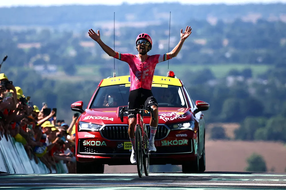 هيلي يفوز بالمرحلة السادسة وفان در بويل يتصدر طواف فرنسا.