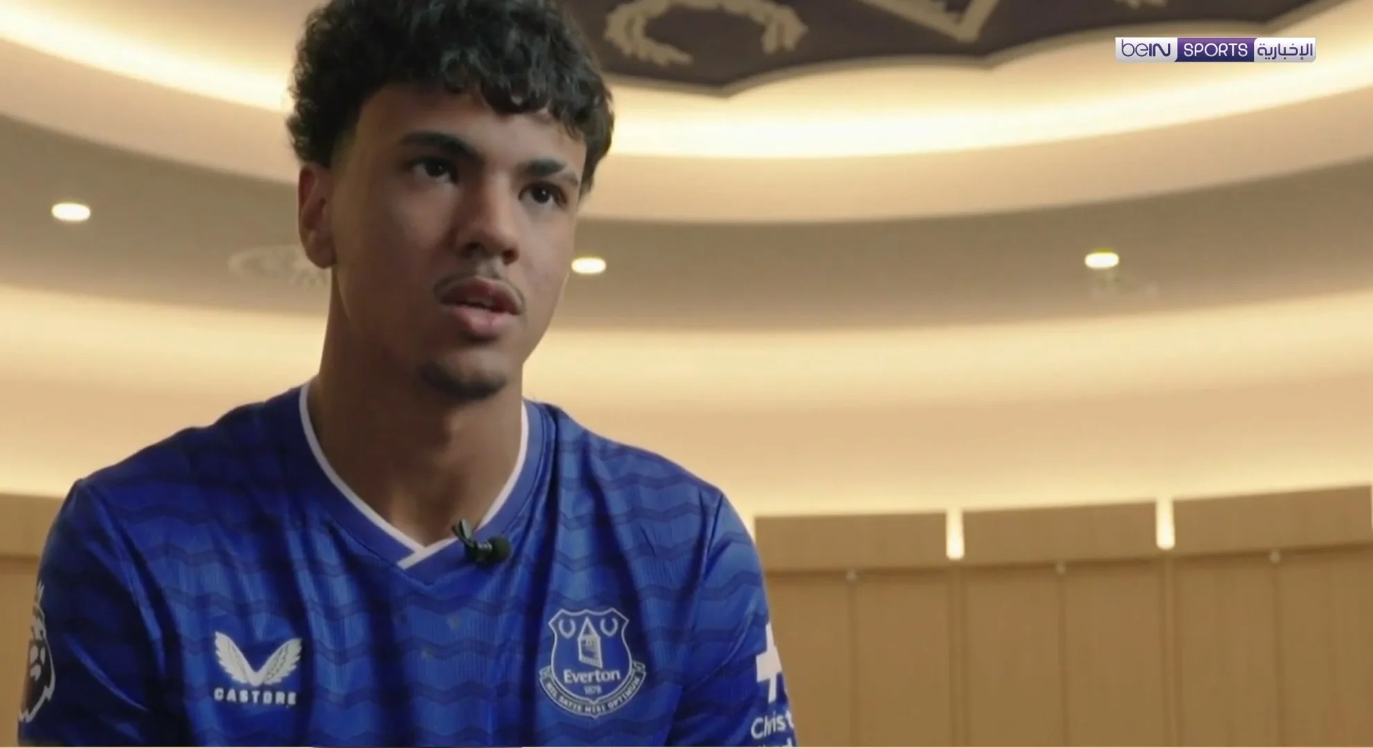 آدم أزنو يشرح سبب انضمامه لإيفرتون