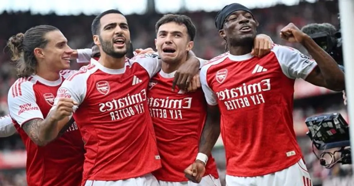 أرسنال يهزم بورت فايل بثنائية في كأس الرابطة 2025