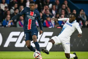 تعرف على معلق مباراة باريس سان جيرمان وأوكسير في الدوري الفرنسي