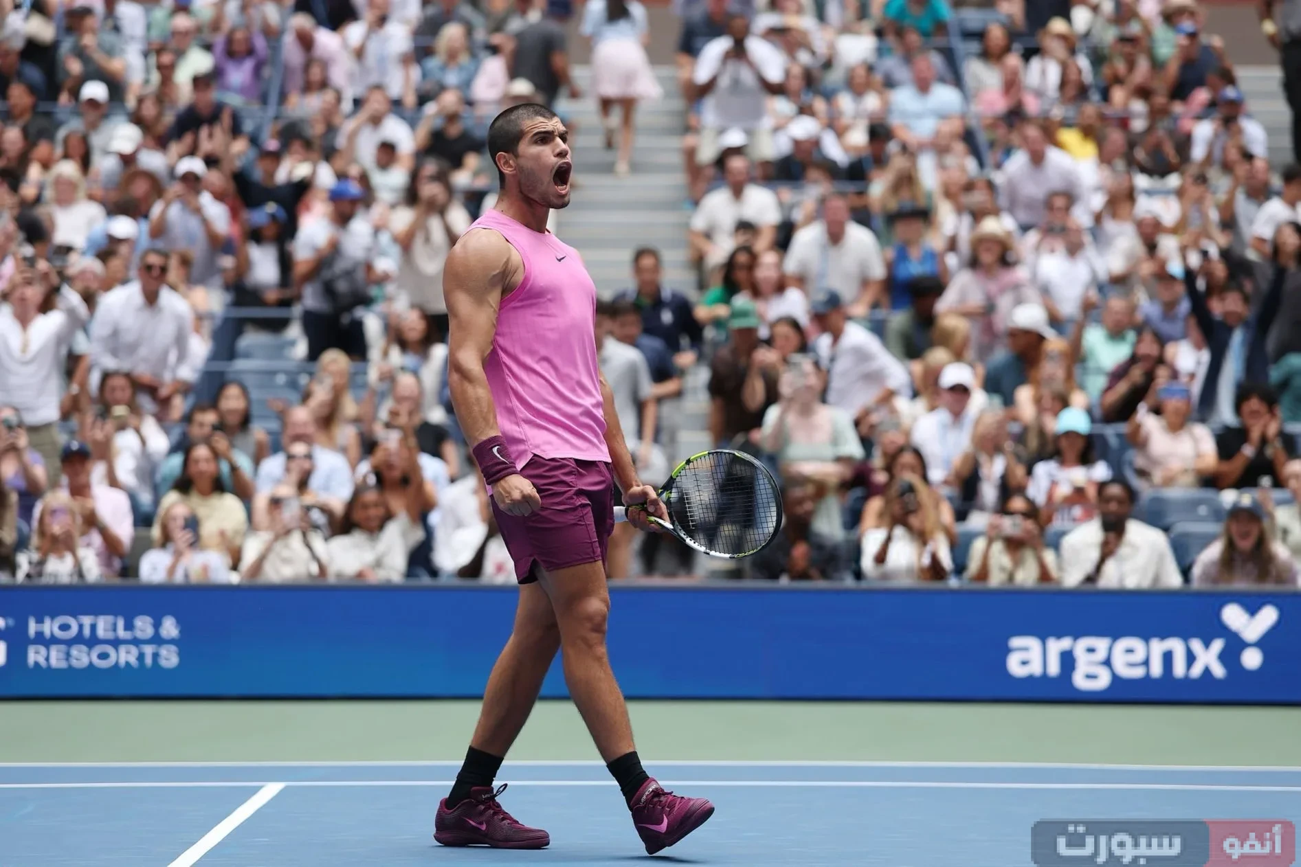 الكاراز يهزم نوفاك ويتأهل إلى النهائي تاريخي