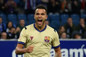 برشلونة يقلب الطاولة على ريال أوفييدو بثلاثية ويواصل مطاردة ريال مدريد في الليغا