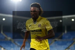 هيثم حسن نجم أوفييدو يقود الهجوم الليلة ضد برشلونة