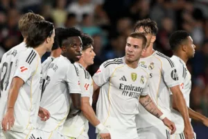 رجل مباراة ريال مدريد وليفانتي