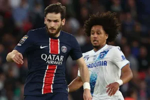 القنوات المفتوحة الناقلة لمباراة باريس سان جيرمان وأوكسير في الدوري الفرنسي