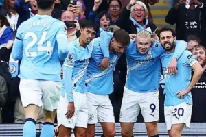 مانشستر سيتي يهزم نابولي بهدفين دون رد في دوري الأبطال