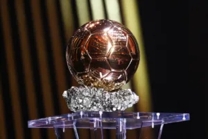 بث مباشر حفل الكرة الذهبية 2025: حكيمي وديمبيلي ويامال في السباق