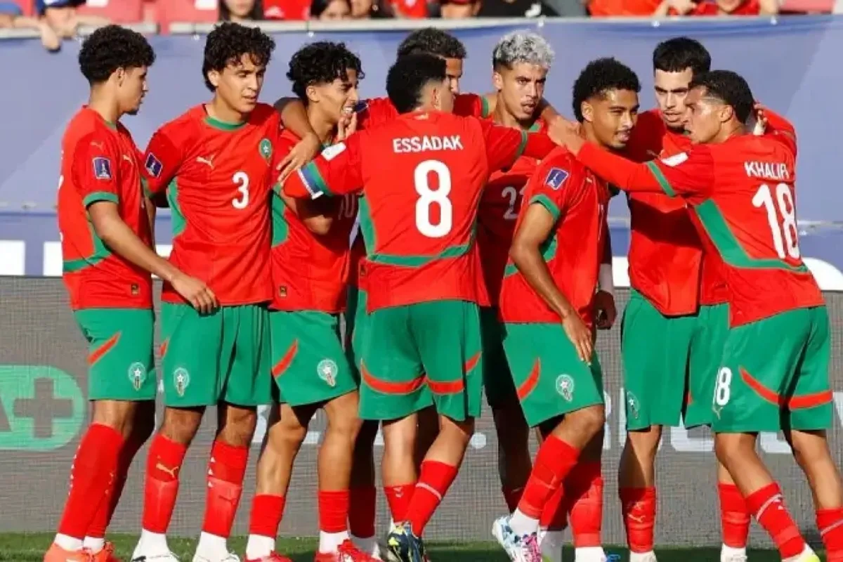 img 20251010 234303 (1200 x 800 pixel)