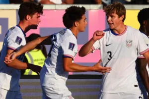 d6bce7f931794dc6c3b4e63359f57a47cdfd9a1a 2389x1344