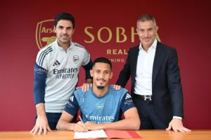 ساليبا يختار البقاء في أرسنال ويرفض إغراءات ريال مدريد بعقد ضخم