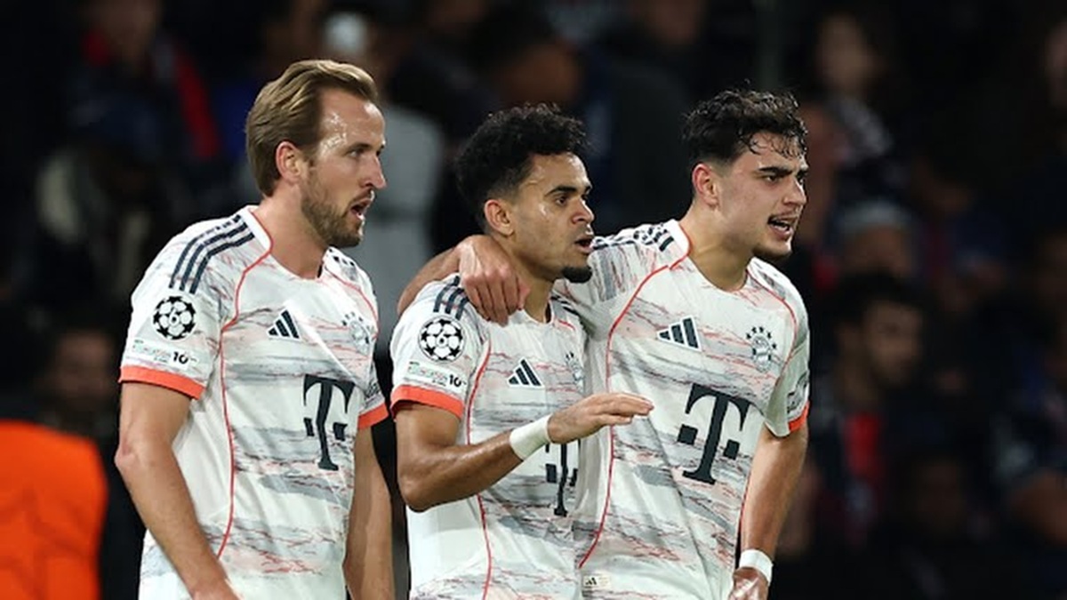 دياز يهز شباك باريس سان جيرمان بهدف مبكر في قمة دوري أبطال أوروبا