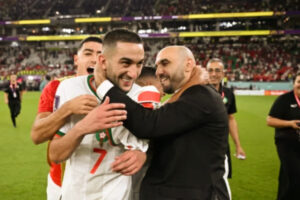 الركراكي يكشف تفاصيل مثيرة حول عودة زياش المفاجئة للوداد