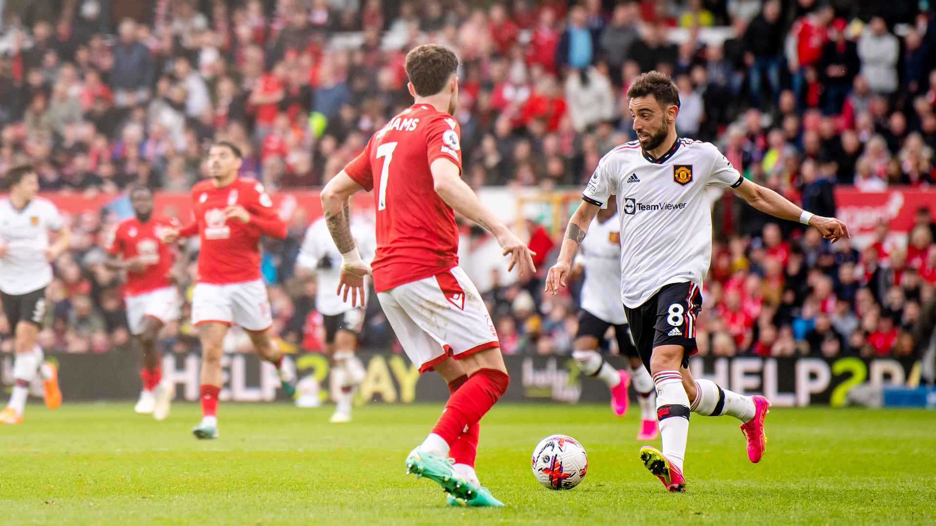 مانشستر يونايتد ضد نوتنغهام فورست