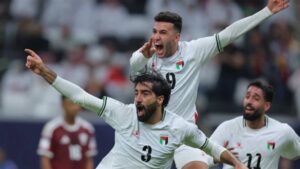 السعودية تتأهل لنصف نهائي كأس العرب 2025 بفوز صعب 2-1 على فلسطين