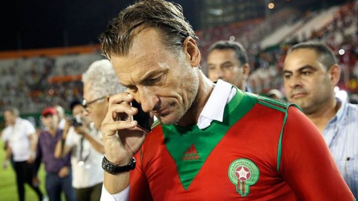 رونار يصدم الجميع بقرار مفاجئ قبل مباراة السعودية والمغرب في كأس العرب