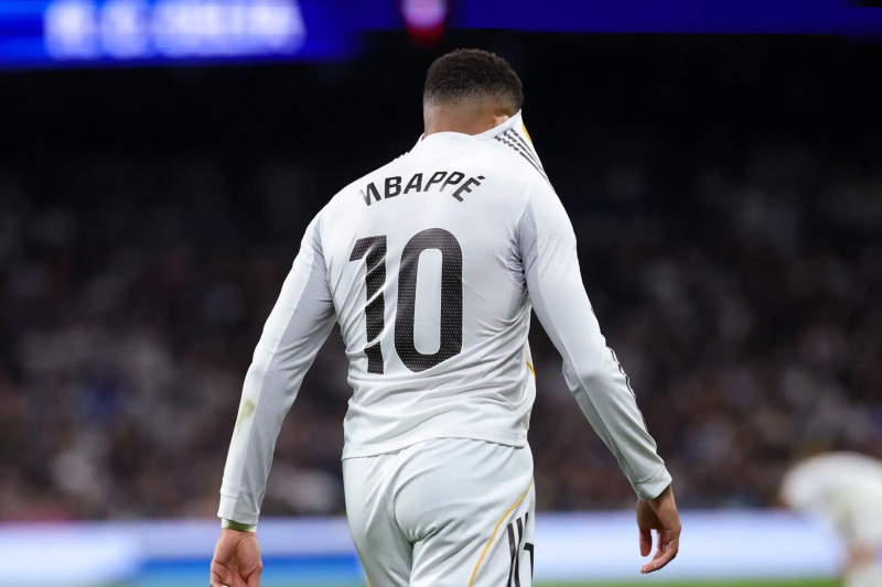 مبابي يتحدى الألم.. قرار مصيري يهز ريال مدريد قبل معركة السيتي الحاسمة!