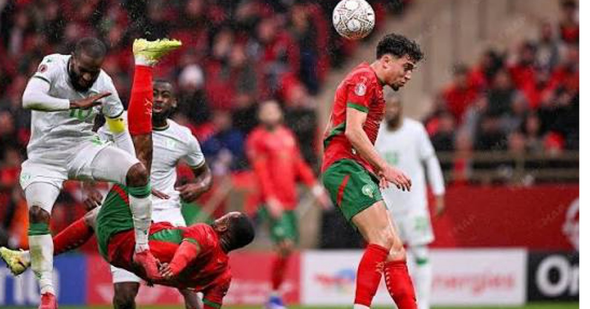 فيديو : أيوب الكعبي ملك المقصيات يذهل العالم بهدف أسطوري في مرمى زامبيا