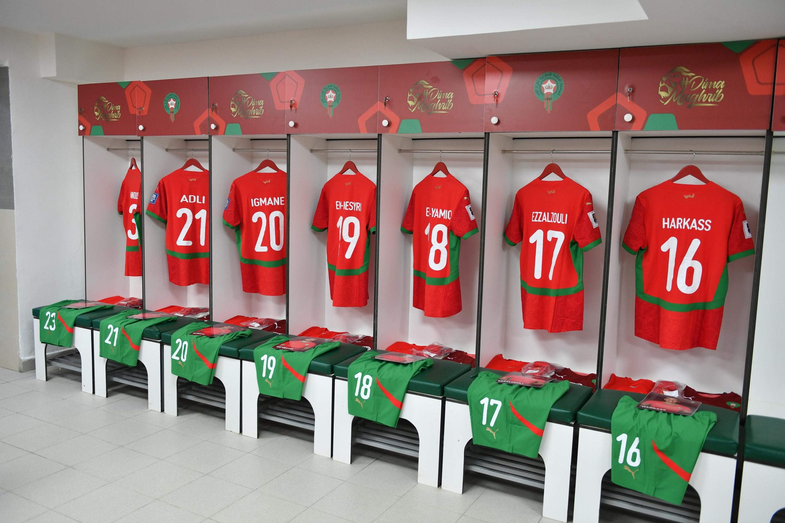 مفاجئة في تشكيلة المنتخب المغربي ضد جزر القمر في أفتتاح كأس أمم إفريقيا