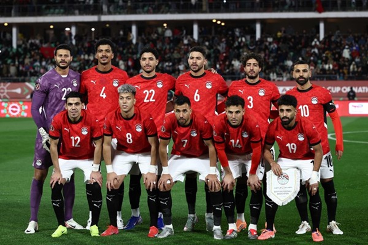 مصر تحسم فوزاً صعباً على جنوب أفريقيا وتتأهل مبكراً لدور الـ16