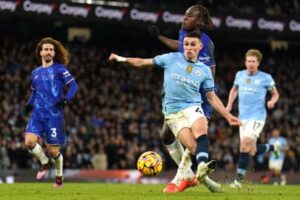 القنوات المفتوحة الناقلة لمباراة مانشستر سيتي وتشيلسي في الدوري الإنجليزي الممتاز